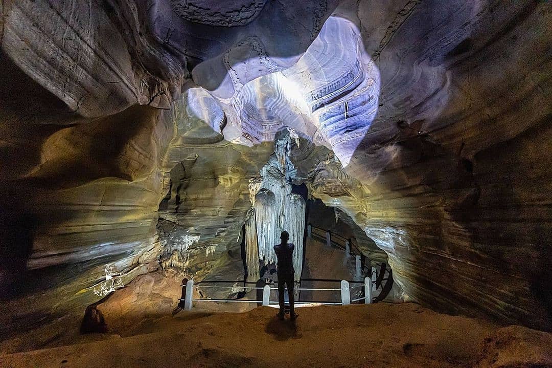 Dandak Cave